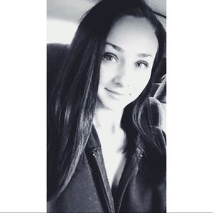 Meet your Posher, Tori